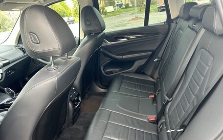 BMW X3, 2018 год, 3 250 000 рублей, 23 фотография