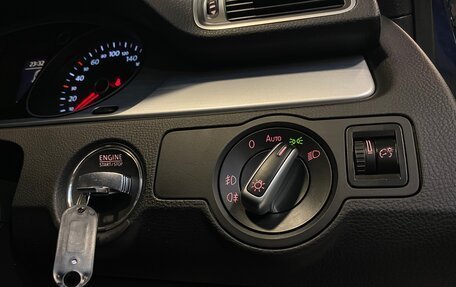 Volkswagen Passat B8 рестайлинг, 2014 год, 1 349 000 рублей, 16 фотография