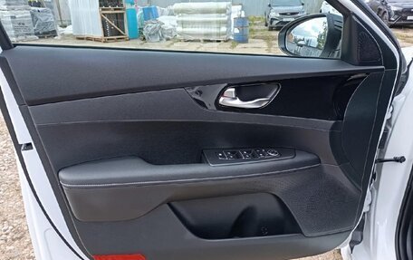 KIA Cerato IV, 2022 год, 2 400 000 рублей, 6 фотография