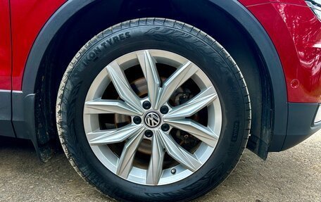 Volkswagen Tiguan II, 2017 год, 2 285 000 рублей, 29 фотография