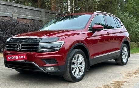 Volkswagen Tiguan II, 2017 год, 2 285 000 рублей, 19 фотография
