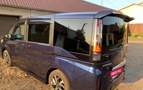 Honda Stepwgn IV, 2018 год, 2 250 000 рублей, 4 фотография