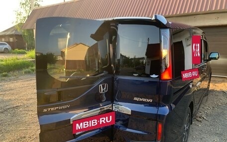 Honda Stepwgn IV, 2018 год, 2 250 000 рублей, 11 фотография