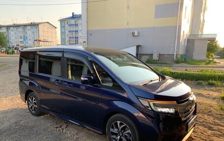 Honda Stepwgn IV, 2018 год, 2 250 000 рублей, 16 фотография