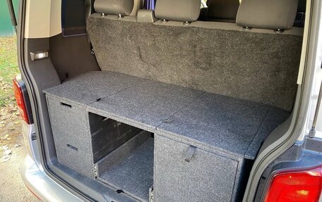 Volkswagen Caravelle T5, 2012 год, 1 980 000 рублей, 33 фотография