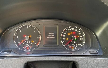 Volkswagen Caravelle T5, 2012 год, 1 980 000 рублей, 38 фотография