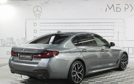 BMW 5 серия, 2022 год, 6 000 000 рублей, 9 фотография