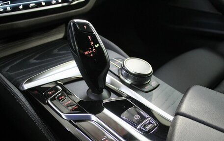 BMW 5 серия, 2022 год, 6 000 000 рублей, 15 фотография