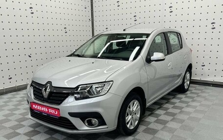 Renault Sandero II рестайлинг, 2019 год, 1 175 000 рублей, 1 фотография