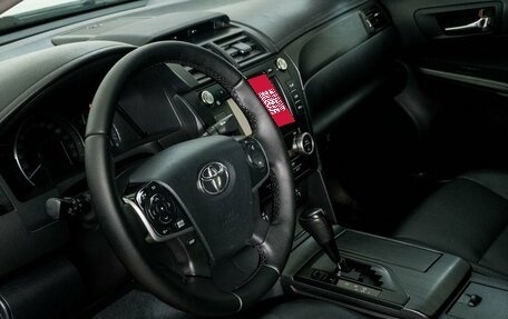 Toyota Camry, 2014 год, 1 570 000 рублей, 5 фотография