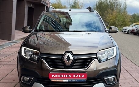Renault Sandero II рестайлинг, 2019 год, 1 220 000 рублей, 2 фотография