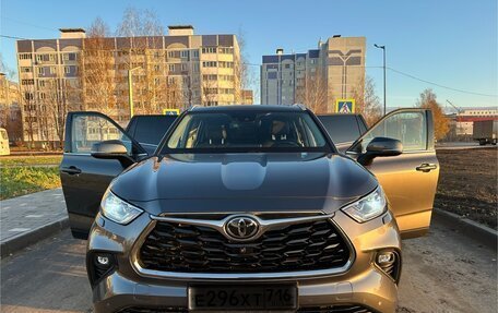 Toyota Highlander, 2021 год, 5 100 000 рублей, 9 фотография