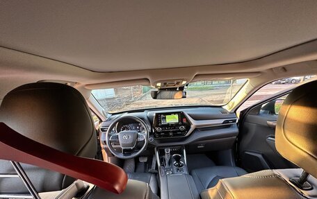 Toyota Highlander, 2021 год, 5 100 000 рублей, 10 фотография