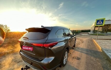 Toyota Highlander, 2021 год, 5 100 000 рублей, 5 фотография