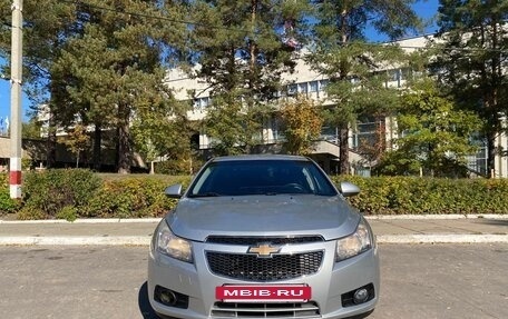 Chevrolet Cruze II, 2011 год, 645 000 рублей, 2 фотография