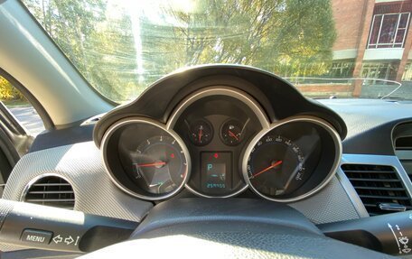 Chevrolet Cruze II, 2011 год, 645 000 рублей, 12 фотография