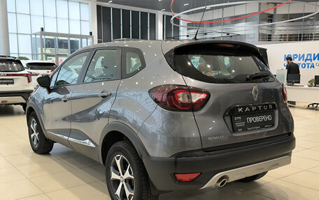 Renault Kaptur I рестайлинг, 2019 год, 1 499 000 рублей, 8 фотография