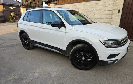 Volkswagen Tiguan II, 2019 год, 2 900 000 рублей, 5 фотография