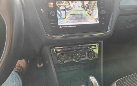 Volkswagen Tiguan II, 2019 год, 2 900 000 рублей, 11 фотография