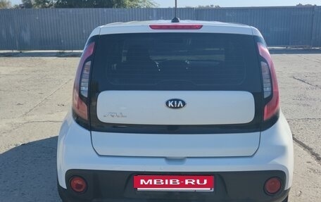 KIA Soul II рестайлинг, 2018 год, 1 350 000 рублей, 2 фотография
