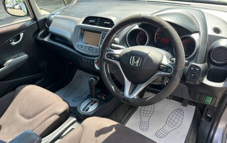 Honda Fit III, 2011 год, 950 000 рублей, 13 фотография