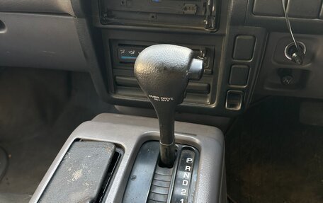 Nissan Serena I, 1991 год, 215 000 рублей, 8 фотография