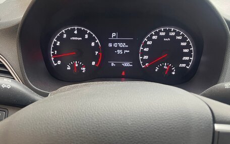 Hyundai Solaris II рестайлинг, 2022 год, 1 780 000 рублей, 12 фотография