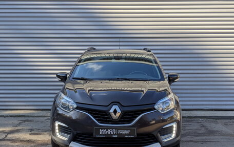 Renault Kaptur I рестайлинг, 2018 год, 1 305 000 рублей, 2 фотография
