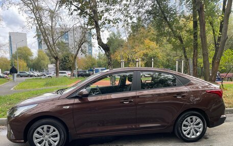 Hyundai Solaris II рестайлинг, 2022 год, 1 780 000 рублей, 4 фотография