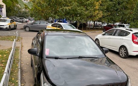Hyundai Solaris II рестайлинг, 2017 год, 1 050 000 рублей, 1 фотография