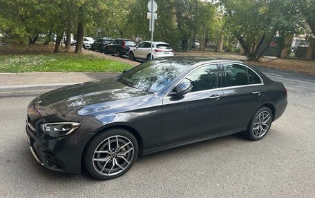 Mercedes-Benz E-Класс, 2021 год, 5 300 000 рублей, 6 фотография
