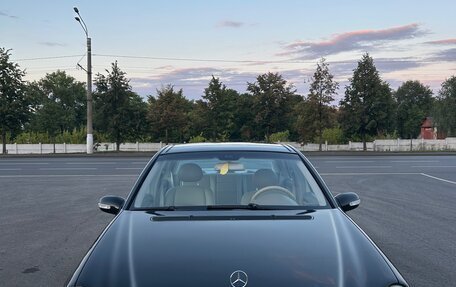 Mercedes-Benz E-Класс, 2002 год, 1 100 000 рублей, 1 фотография