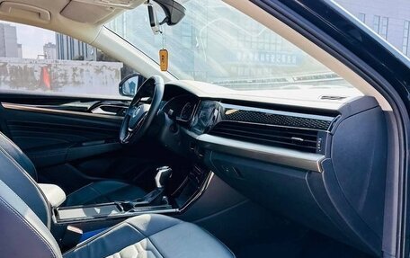 Volkswagen Passat B8 рестайлинг, 2021 год, 1 850 000 рублей, 13 фотография