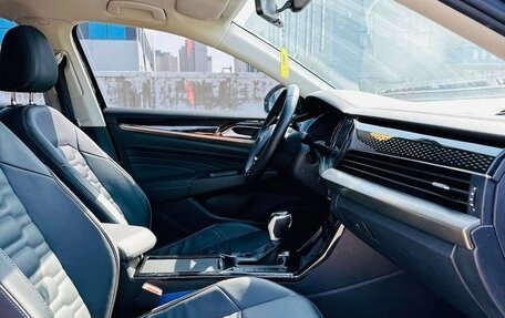 Volkswagen Passat B8 рестайлинг, 2021 год, 1 850 000 рублей, 10 фотография