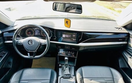 Volkswagen Passat B8 рестайлинг, 2021 год, 1 850 000 рублей, 16 фотография