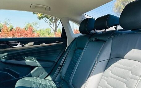 Volkswagen Passat B8 рестайлинг, 2021 год, 1 850 000 рублей, 29 фотография