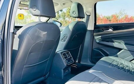 Volkswagen Passat B8 рестайлинг, 2021 год, 1 850 000 рублей, 30 фотография