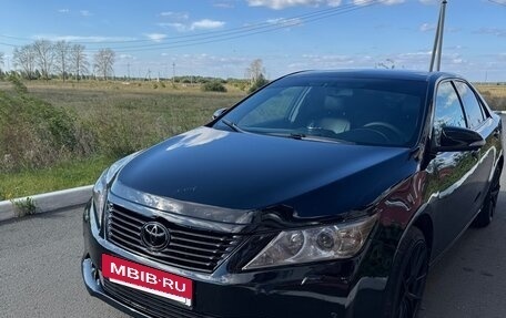 Toyota Camry, 2014 год, 1 700 000 рублей, 4 фотография