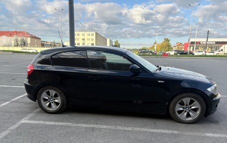 BMW 1 серия, 2010 год, 700 000 рублей, 4 фотография