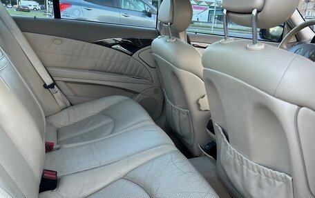 Mercedes-Benz E-Класс, 2002 год, 1 100 000 рублей, 8 фотография