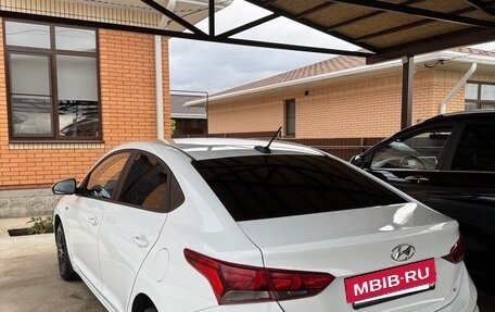 Hyundai Solaris II рестайлинг, 2018 год, 1 170 000 рублей, 4 фотография
