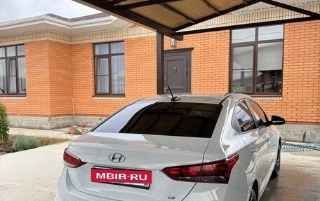 Hyundai Solaris II рестайлинг, 2018 год, 1 170 000 рублей, 5 фотография