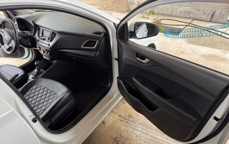Hyundai Solaris II рестайлинг, 2018 год, 1 170 000 рублей, 9 фотография