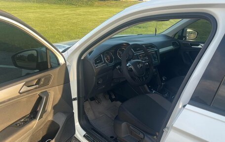 Volkswagen Tiguan II, 2017 год, 1 630 000 рублей, 9 фотография