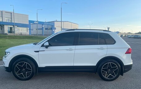 Volkswagen Tiguan II, 2017 год, 1 630 000 рублей, 4 фотография