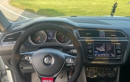 Volkswagen Tiguan II, 2017 год, 1 630 000 рублей, 11 фотография