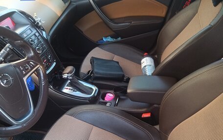 Opel Astra J, 2014 год, 930 000 рублей, 9 фотография