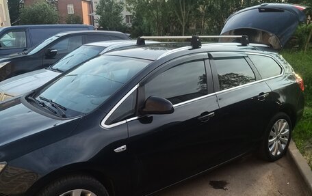 Opel Astra J, 2014 год, 930 000 рублей, 7 фотография