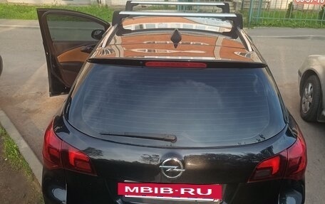 Opel Astra J, 2014 год, 930 000 рублей, 13 фотография