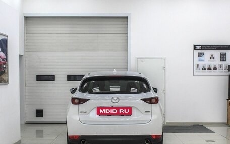 Mazda CX-5 II, 2018 год, 2 399 000 рублей, 4 фотография
